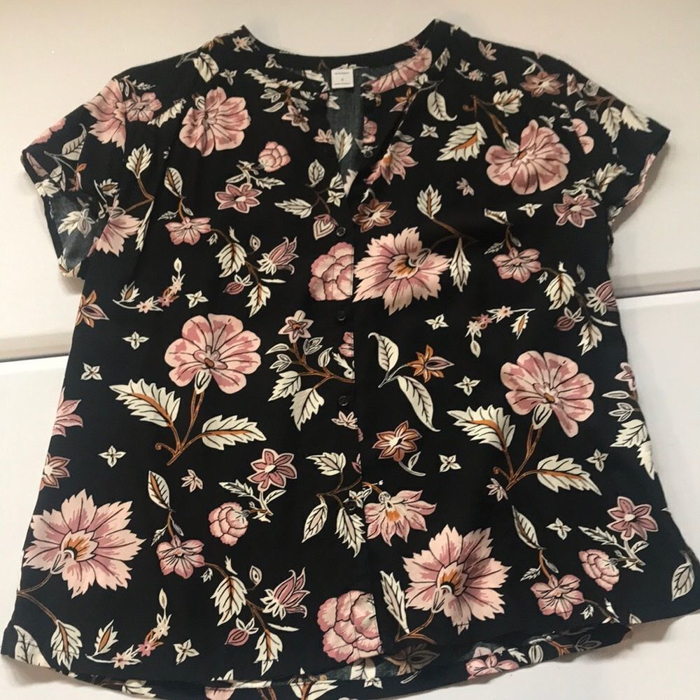 Old Navy Short Sleeve Blouse